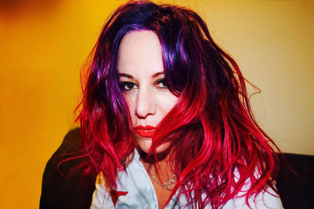 Tom Morello, Garbage, Violet Grohl et bien d'autres rendent hommage à Jennifer Finch de L7