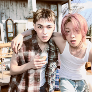 VERNON & THE 8 de SEVENTEEN décomposent chaque morceau de « V8 »