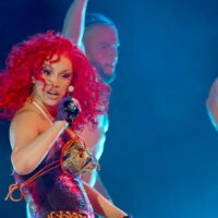 Cardi B relance la querelle de BIA avec une diatribe Spaces après que BIA ait doublé sur Diss Track