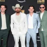 Dude Perfect, Weird Al et plus dans le récapitulatif mensuel de Comedy Boxscore : en chiffres