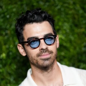 Joe Jonas dit qu&rsquo;il a cherché une thérapie après la sous-performance de son album solo