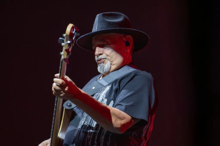 José Luis &lsquo;Pucho&rsquo; Ponce, bassiste du groupe folk argentin Los Tekis, est décédé à 68 ans