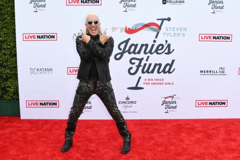 Kelly Osbourne critique Dee Snider, « spectaculairement sans classe », pour avoir « diminué » les contributions lyriques d&rsquo;Ozzy aux albums solo et du sabbat