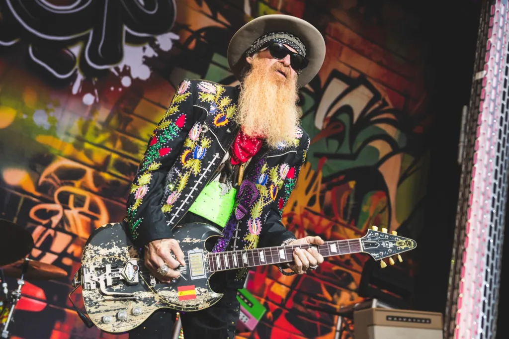 ZZ Top revient sur scène pour son premier spectacle depuis la mort du batteur Frank Beard
