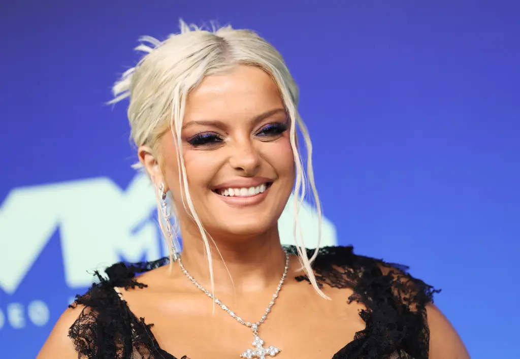 Bebe Rexha rappelle le soutien de Taylor Swift après avoir eu du mal à trouver un créateur pour l'habiller pour les Grammys 2019