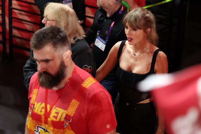Jason Kelce dit que ses filles ne pouvaient pas arrêter d&rsquo;appeler Taylor Swift ainsi lorsqu&rsquo;elles l&rsquo;ont rencontrée pour la première fois