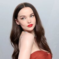 Les fans choisissent « When in Rome » de Dove Cameron comme nouvelle musique préférée de la semaine