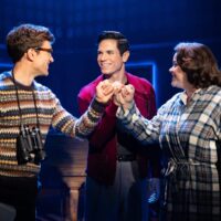 « Merrily We Roll Along » demande : Et si vous obteniez tout ce que vous avez toujours voulu ?