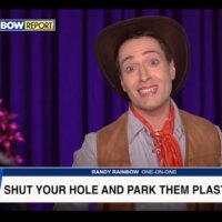 Randy Rainbow dénonce « l&rsquo;apparence de cadavre » du président Trump dans « Oklahoma ! » Parodie
