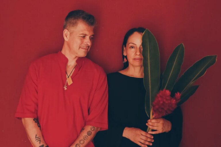 Rodrigo et Gabriela ajoutent des paroles et des voix pour la première fois dans « OurHome », dans quelque chose de « très puissant »