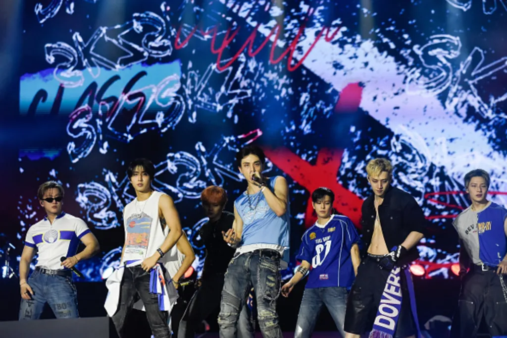 Stray Kids clôture sa tournée latino-américaine au Mexique avec le festival STRAYCITY : « Nous vous avons manqué ?