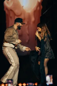 Carín León avec l'invité Kany García au Las Vegas Sphere le 6 septembre 2026.