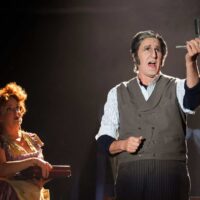 Un rasage de près avec grandeur : « Sweeney Todd » au Riverside Center for the Performing Arts
