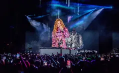Shakira se produit lors de la soirée d'ouverture de sa résidence à Madrid, au stade Shakira du complexe Iberdrola Music, le 18 septembre 2026.