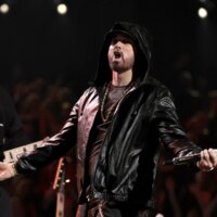 Eminem défend la collaboration avec Kid Rock : « Il ne s&rsquo;agit pas de choisir son camp »