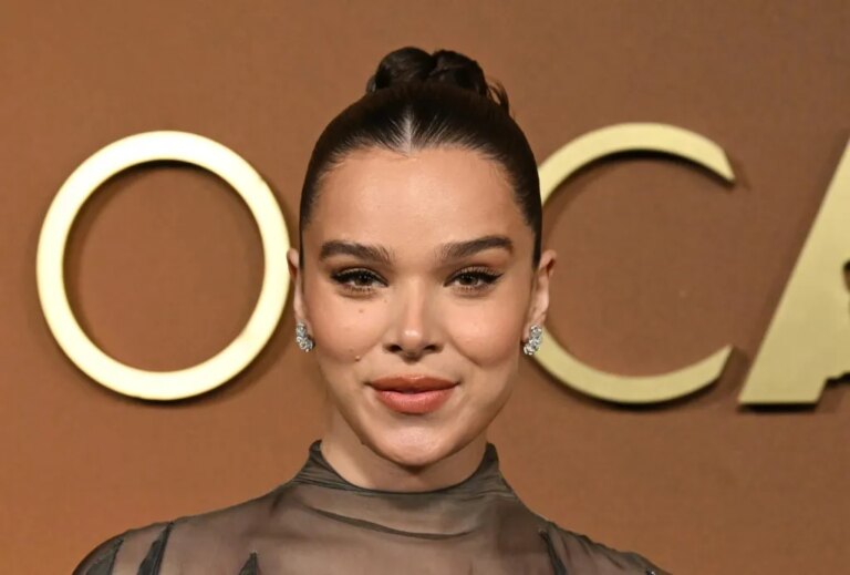 Hailee Steinfeld aura une emprise sur vous dans la couverture « Magic » de The Cars pour le film « Hexed » : écoutez