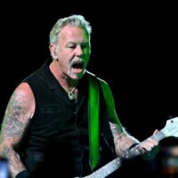 James Hetfield de Metallica a un message pour les artistes qui apportent leur programme « Bullsh- » sur scène