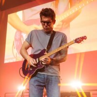 John Mayer Wants To Run Away With You sur son premier single en cinq ans, « Tom and Jerry » : diffusez-le maintenant
