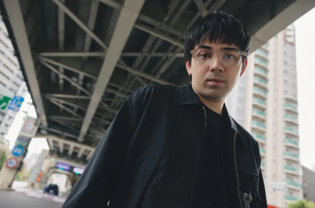 KATSEYE, producteur de MAZZEL Taka Perry parle de sa carrière de Sydney à Tokyo et de l'attrait de la musique japonaise : interview non liée au Japon