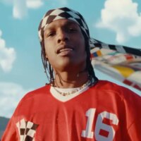 La vidéo hallucinatoire « Shroom Clouds » d&rsquo;A$AP Rocky semble taquiner la date de sortie de « Don&rsquo;t Be Dumb – Disc 2 »