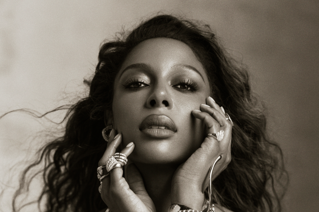 Les fans choisissent "Frequency of Love" de Victoria Monét comme nouvelle musique préférée de la semaine