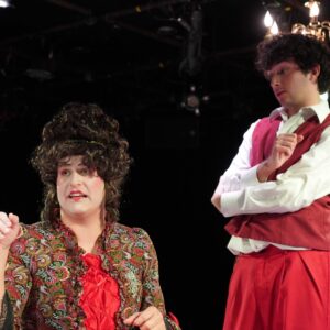 « L&rsquo;importance d&rsquo;être sérieux » de Mask and Bauble est drôle et hilarant