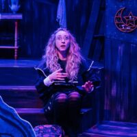 Un « Beatrice Likes the Dark » doux et magique au Adventure Theatre